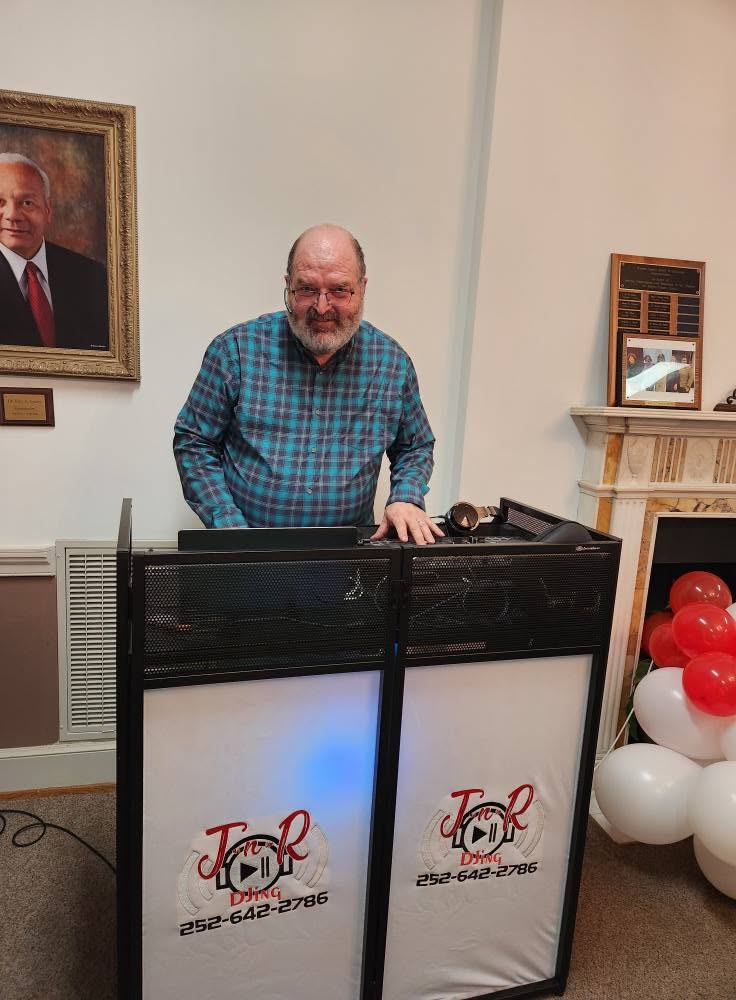 J&R DJing event lighting